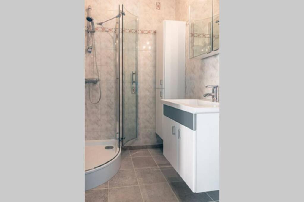 Appartment With Frontal Sea View With 3 Bedrooms Koksijde Dış mekan fotoğraf