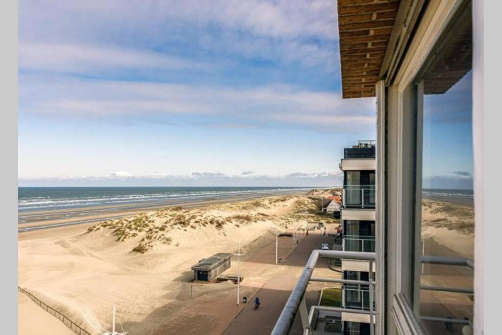 Appartment With Frontal Sea View With 3 Bedrooms Koksijde Dış mekan fotoğraf